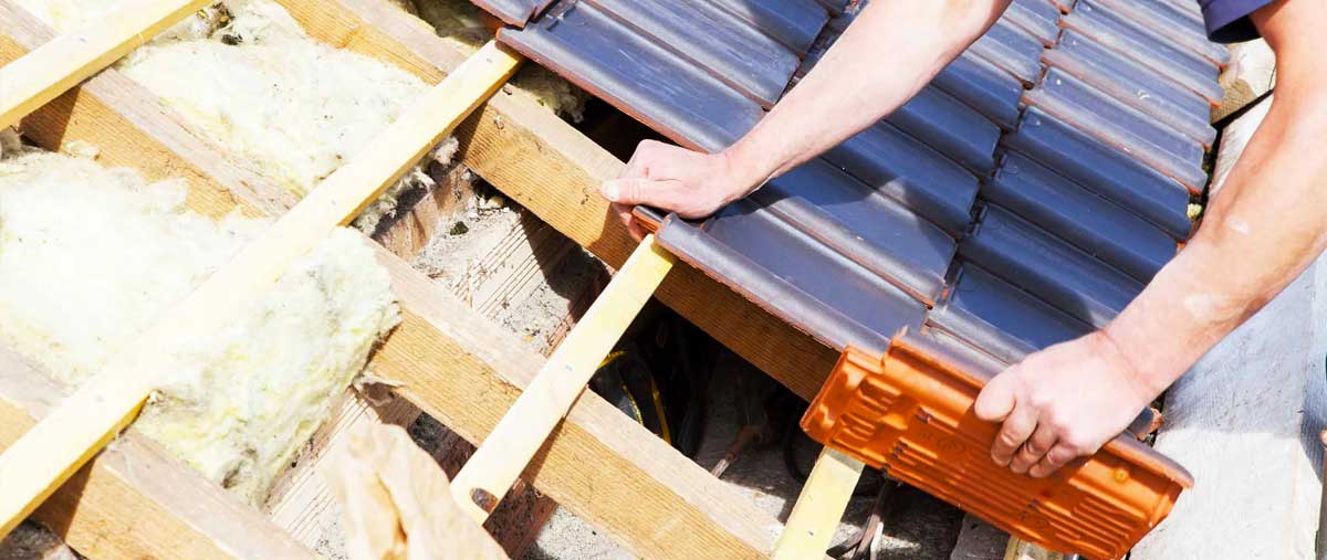 Couverture : Ets GHECHAM COUVREUR : Travaux de toiture : couverture, détection et réparation de fuites toiture tuiles, ardoises, faîtage. Le Mans, Évron ... toute la Sarthe (72)