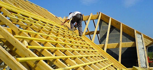 Ets GHECHAM COUVREUR : Charpente toiture façade : Sarthe 72 : travaux de Couverture, charpente, demoussage et peinture hydrofuge toit, étanchéité et isolation combles, ravalement façade, bardage, maçonnerie. Le Mans, Évron..